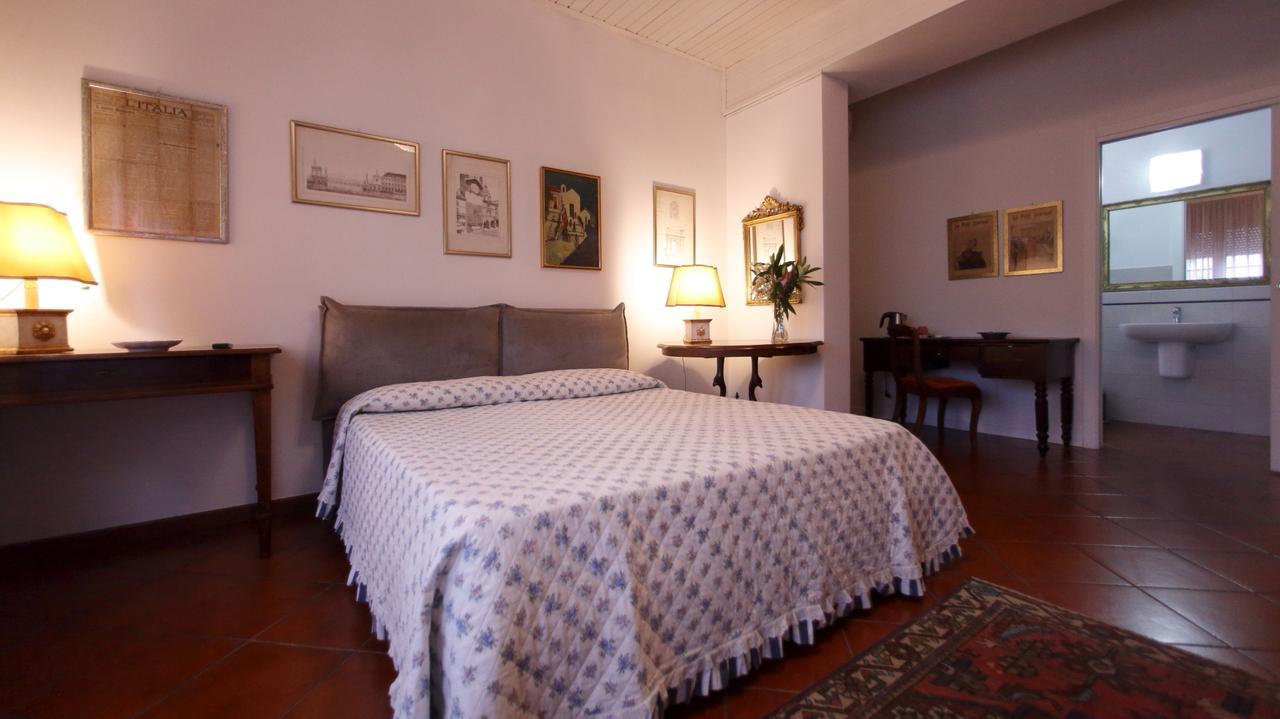B&B Domus Сирмионе Экстерьер фото